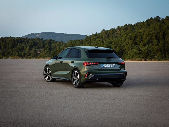 Audi · A3 Hatchback Sportback S-Line