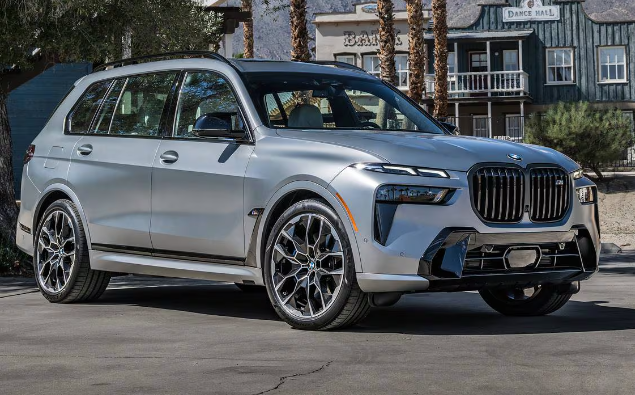 BMW · X7 M60I